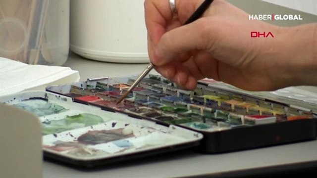 Milli Saraylar İdaresi, Topkapı Sarayı'ndan alınan tablolarda restorasyon çalışmalarına devam ediyor