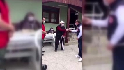 83 yaşındaki görme engelli vatandaştan Milli Dayanışma Kampanyası ve TSK'ya destek