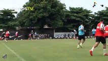 El golazo de Robinho en un entrenamiento con el Santos FC