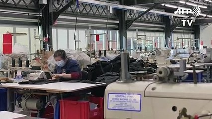 Quase 3 milhões de novos desempregados nos EUA