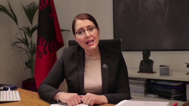 Te tjera lehtesime, Manastirliu prezanton planin e masave