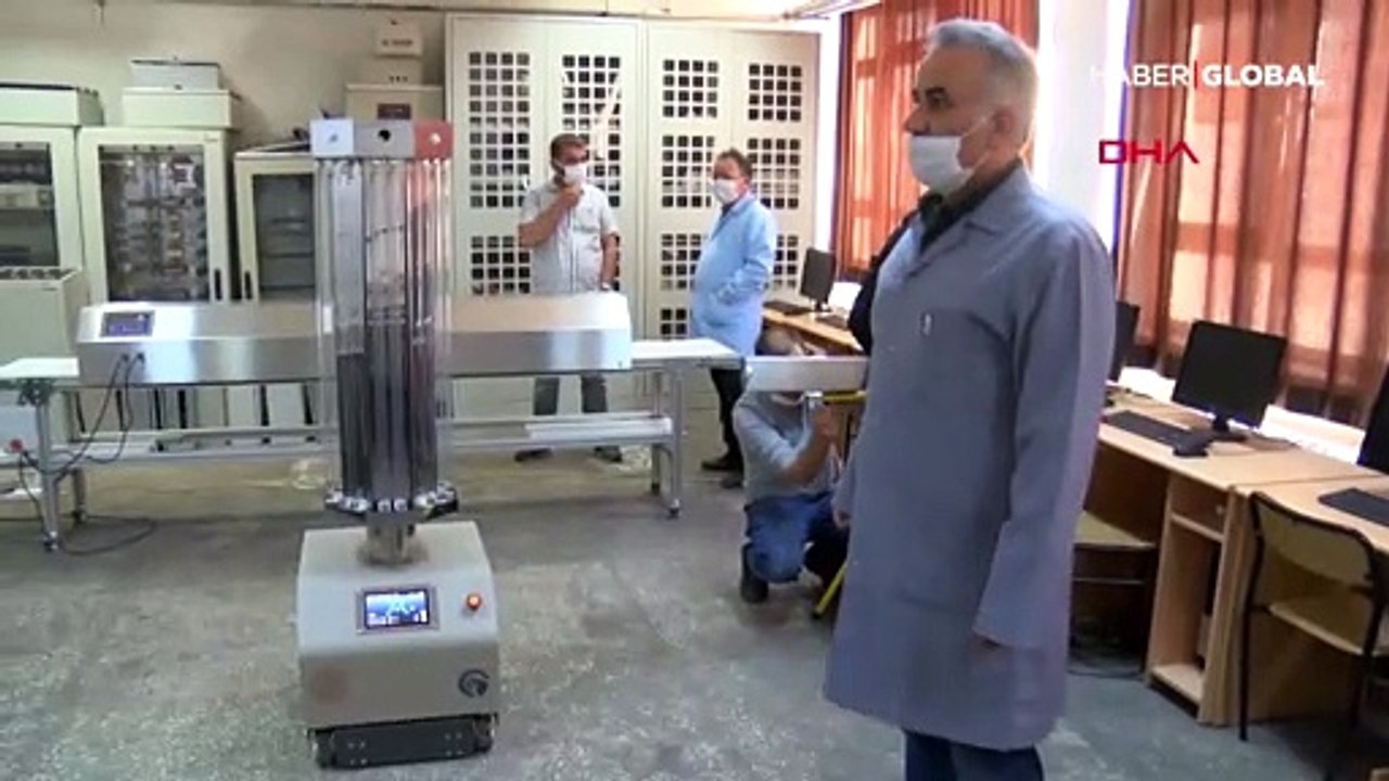 Meslek lisesinde ultraviyole ışınlarıyla koronavirüs öldüren robot geliştirildi