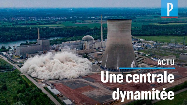 Allemagne : les tours d'une centrale nucléaire démolies à la dynamite