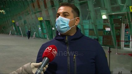 Ora News - Flasin mjekët që u kthyen nga Italia: Festuam me këngë, nuk ishim duke pirë