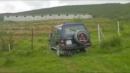 Ora News - Tiranë: Hyjnë në banesë lidhin familjarët dhe i grabisin, policia  "kreh" fshatin