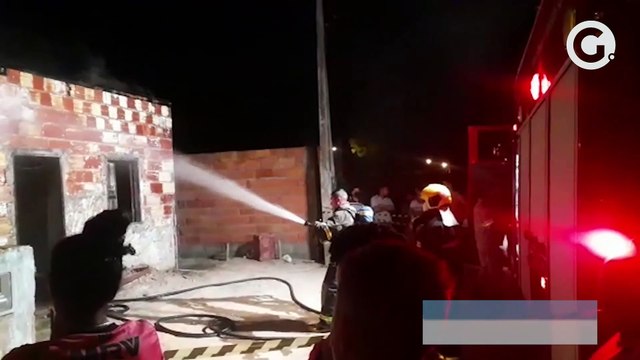 Irmãos morrem em incêndio em São Mateus