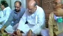 Nation View: Amit Shah breaks bread with Dalit family