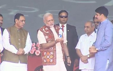 Part I: PM Modi addresses farmers' rally in Gujarat's Deesa, launches new Amul products