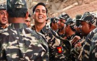 Akshay Kumar visits BSF base camp, pays tributes to soldiers killed in Pak firing