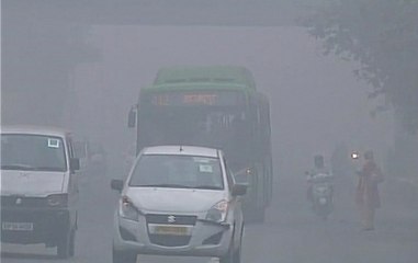 Speed News: Delhi chokes on worst air pollution in 17 years
