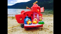 TWIRLYWOOS and MAKKA PAKKA Toys Beach Sand Castle Adventure-