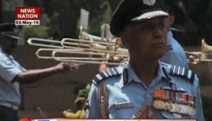 Video herunterladen: AgustaWestland scam gets murkier, CBI questions ex IAF chief SP Tyagi