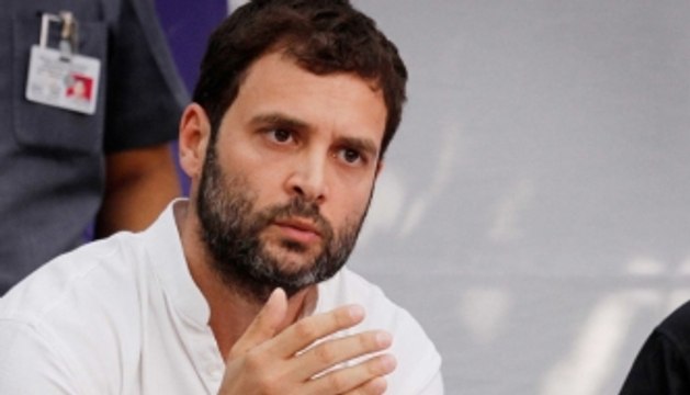 Rahul Gandhi visits Kolkata flyover collapse site, meets injured