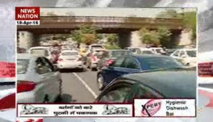 Heavy rush in morning ahead of odd-even scheme, CM Kejriwal joins carpool