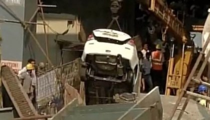 Kolkata flyover collapse: Builder calls it an 'act of God', draws flak