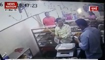 Viral: Shiv Sena man hits shop assistant for refusing 'free' vada-pav