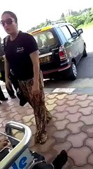 Wife Caught Husband At Goa Airport..High Voltage Drama Between Pati Patni Aur Woh..Amazing Fight Enjoy
