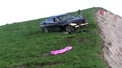 Otomobil takla atarak şarampole yuvarlandı: 1 ölü, 1 yaralı