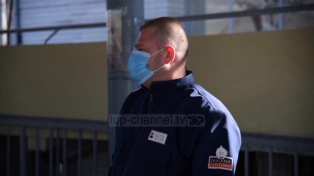 Top News - Greqia hap kufirin/ Për punonjësit Shqiptarë sezonale
