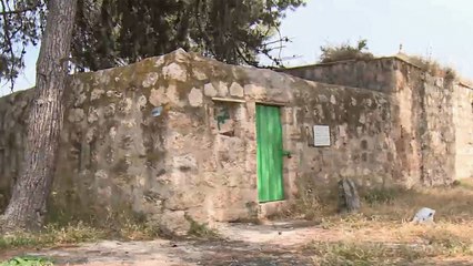 مجهولون يعتدون على مقام وقبر صحابي داخل الخط الأخضر