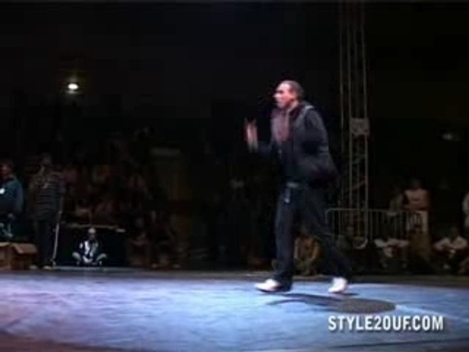 Juste debout Lille 2008 Mathias vs Jawad (finale Top Rock)