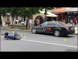 Report TV - Makina përplas motorin, një i plagosur në Shkodër
