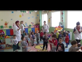 Hapja e çerdheve dhe kopshteve, prindërit e presin me padurim por kanë edhe frikë nga Covid-19