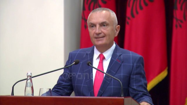 Ora News - Meta: Karagjozët mos bëjnë prova force, nuk bie pre e provokimeve banale