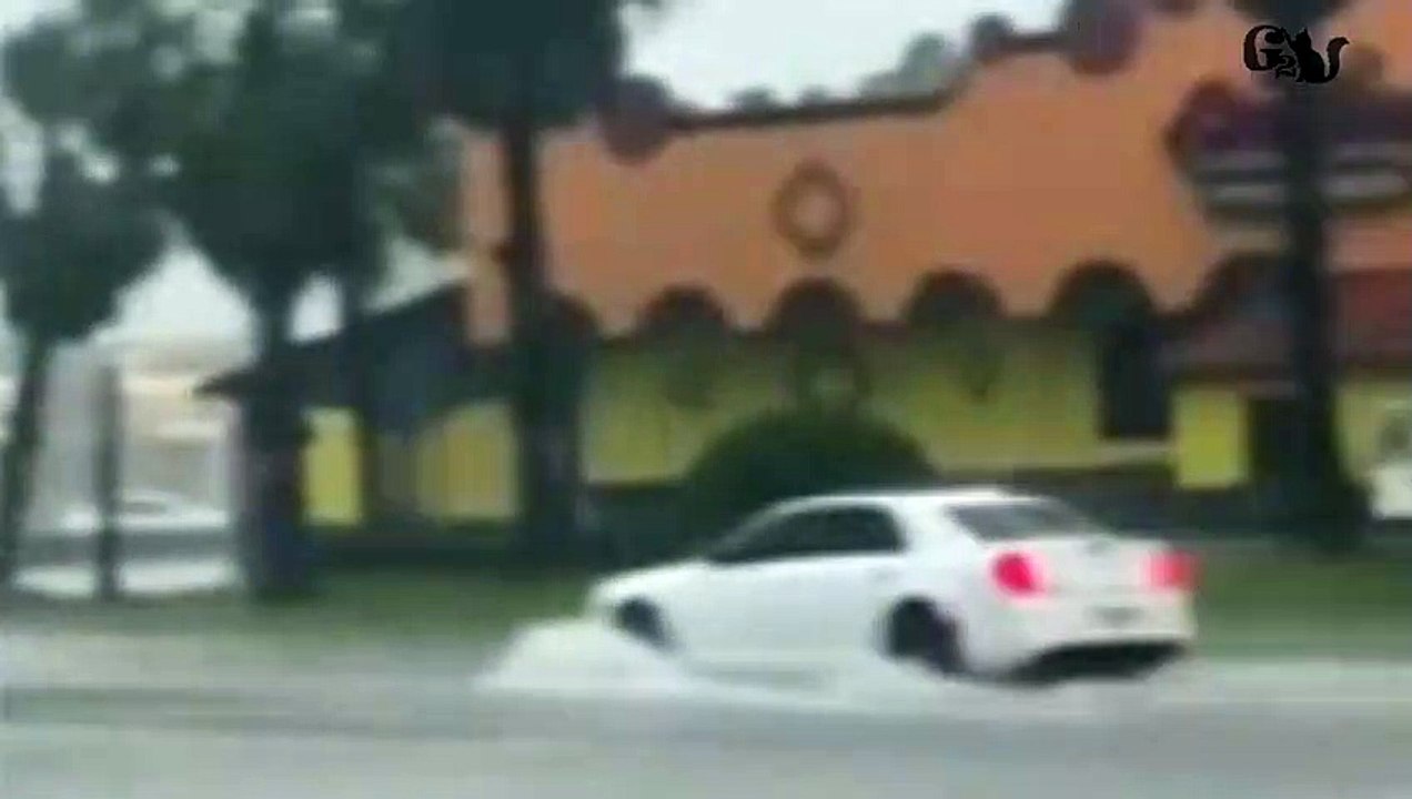 Flash Flood Submerges Roads and Cars in Beaumont, Texas
