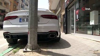 400 bin liralık araca öyle bir şey yaptı ki...Gören bir daha dönüp bakıyor