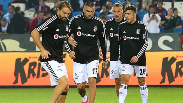 Beşiktaş'ta koronaya yakalanan 3 futbolcunun Burak Yılmaz, Caner Erkin ve Tyler Boyd olduğu ortaya çıktı