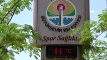 Adana'da termometreler 44 dereceyi gördü