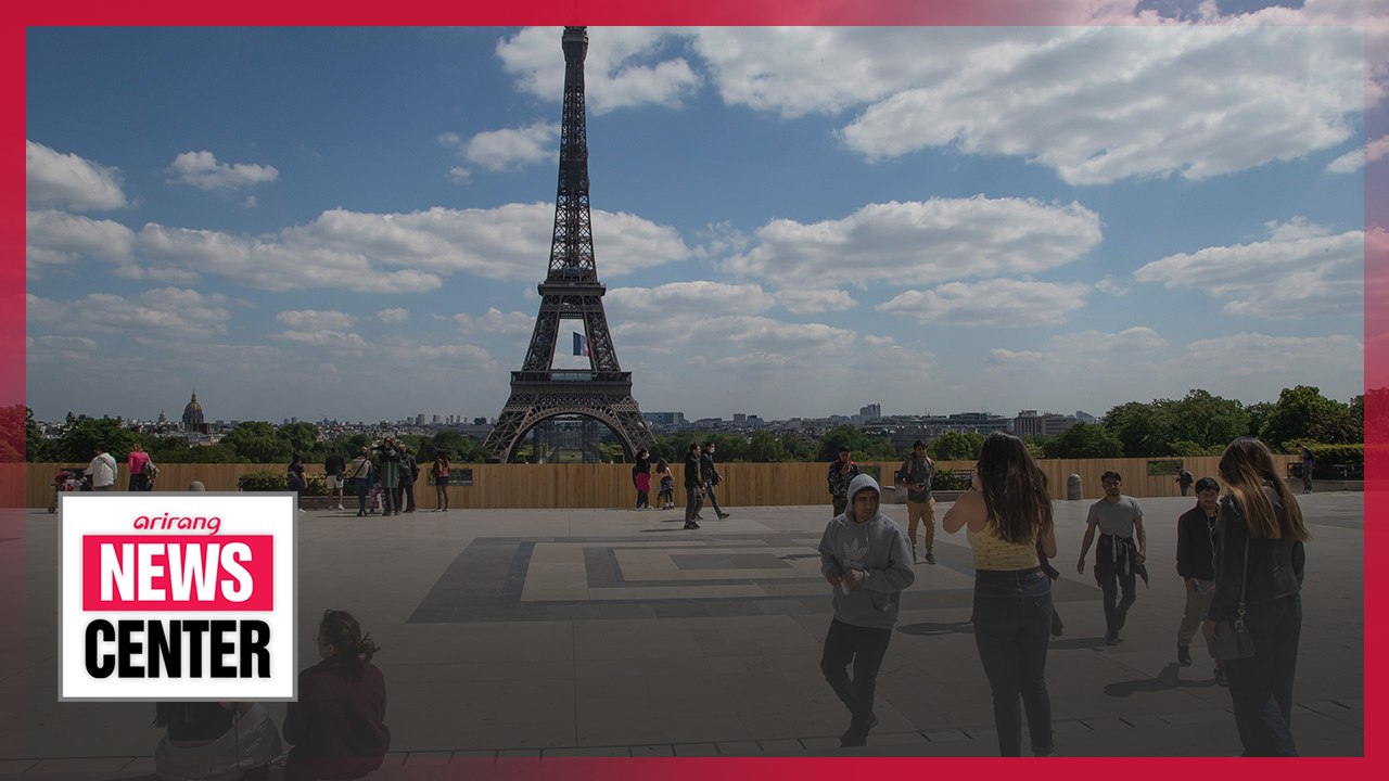 U.S. and Europe look to ease lockdowns and begin reopening, Japan lifts state of emergency for some regions