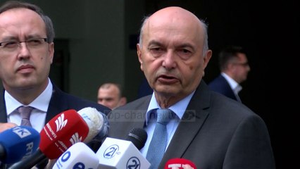Top News - Mustafa dhe Lajçak bisedojnë për mundësinë e rifillimit të dialogut Kosovë-Serbi