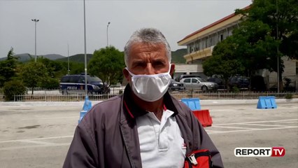 Report TV -3 autobusë me punonjës sezonal i drejtohen Greqisë! Qytetarët: Respektohet distanca