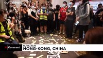 شاهد: المتظاهرون يسخرون من زعيمة هونغ كونغ في يوم عيد ميلادها