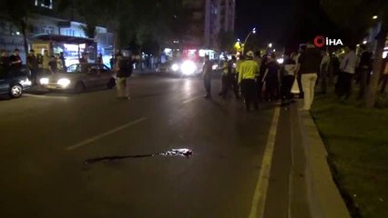 Diyarbakır'da feci kaza...Çarpmanın etkisiyle metrelerce ileri fırlayan kadın ağır yaralandı