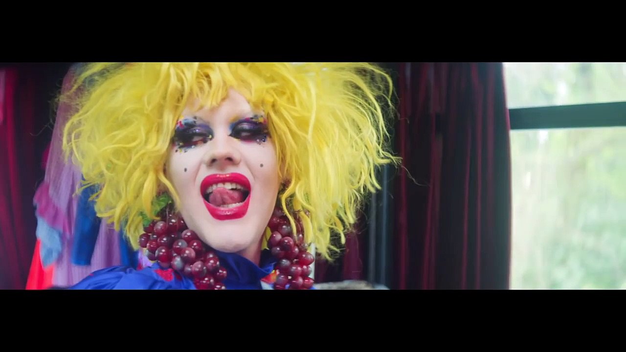 TRAILER Drag SOS Watch on All 4 Vídeo Dailymotion