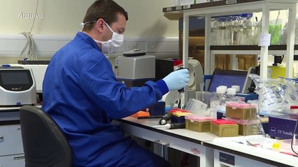 Covid-19: hidroxicloroquina não foi eficaz, revela estudo