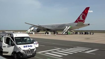 Amerika'dan getirilen 354 Türk vatandaşı Ordu ve Giresun'da karantinaya alındı