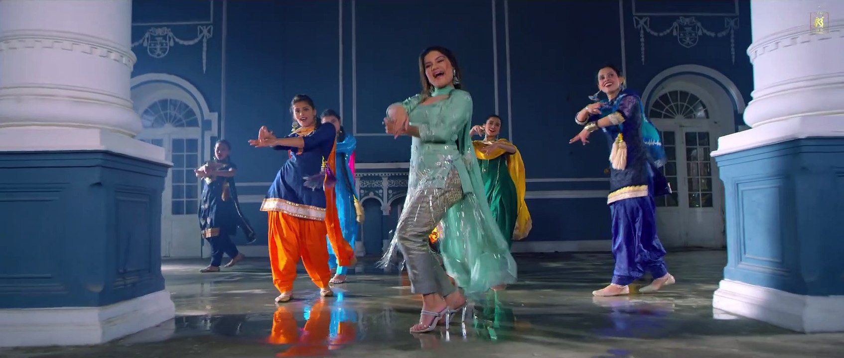 Nakhre vs Guns : Kaur B ft Khan Bhaini (Official Video) Latest Punjabi Songs 2020