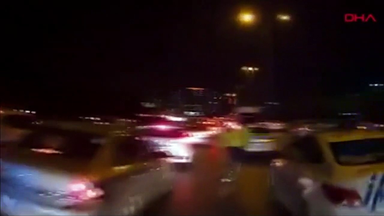 Fatih'te film gibi görüntüler! Polis silah çekmek zorunda kaldı