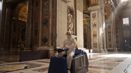 Vatican: la basilique Saint-Pierre de Rome totalement désinfectée