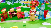 Brand New IN THE NIGHT GARDEN Toy Playmat and Figure Set Opening-