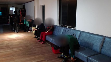 부산경찰청, 몰래 영업 집합금지 행정명령 업소 2곳 적발 / YTN