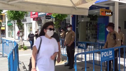 Uşaklı Vatandaşlar ‘Maske Yasağını’ Olumlu Karşıladı