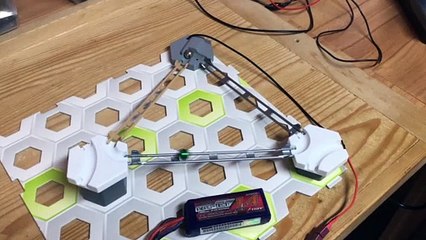 Gravitrax Kanone mit Solenoid am Akku