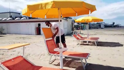 Praias abertas; fronteiras, em breve