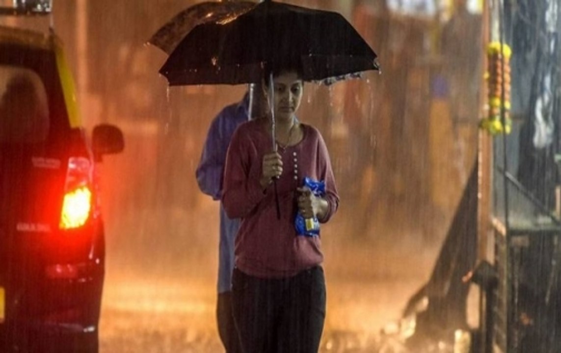 Monsoon to hit Maharashtra on Thursday, Mumbai...