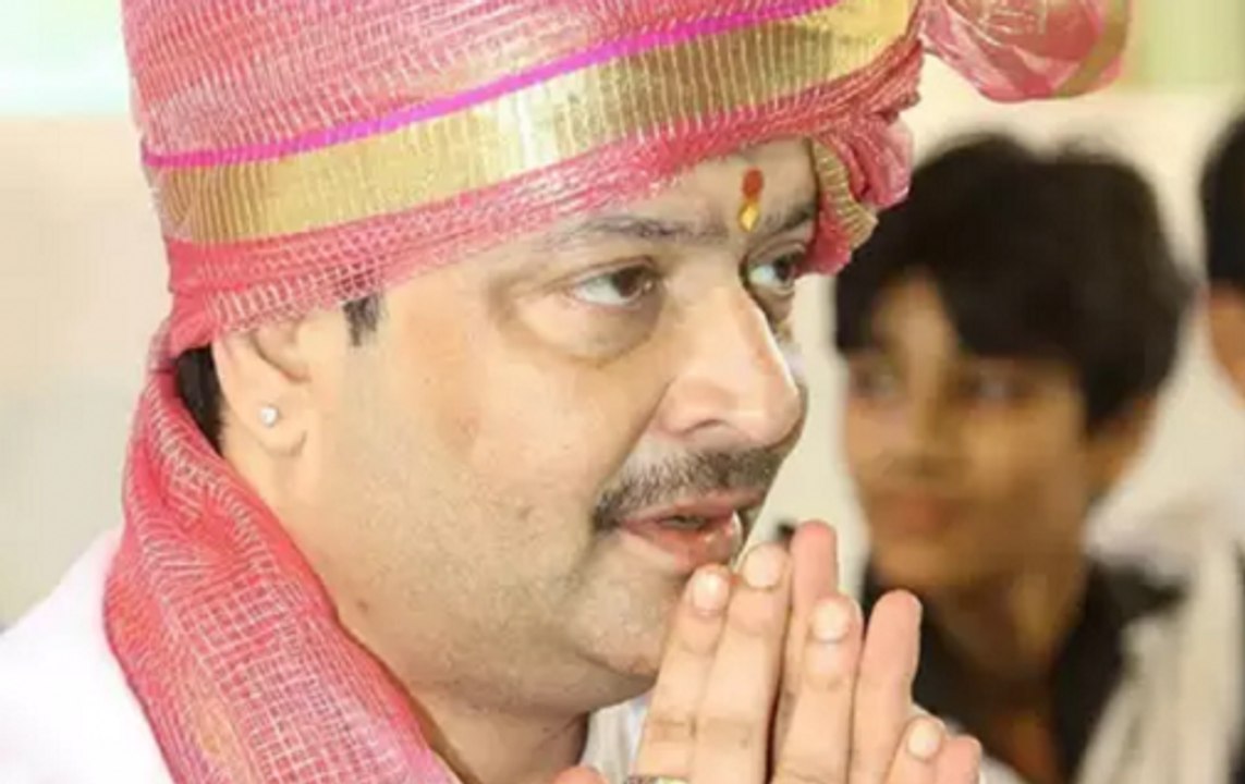 Family problem leads Bhayyu Ji Maharaj to commit suicide